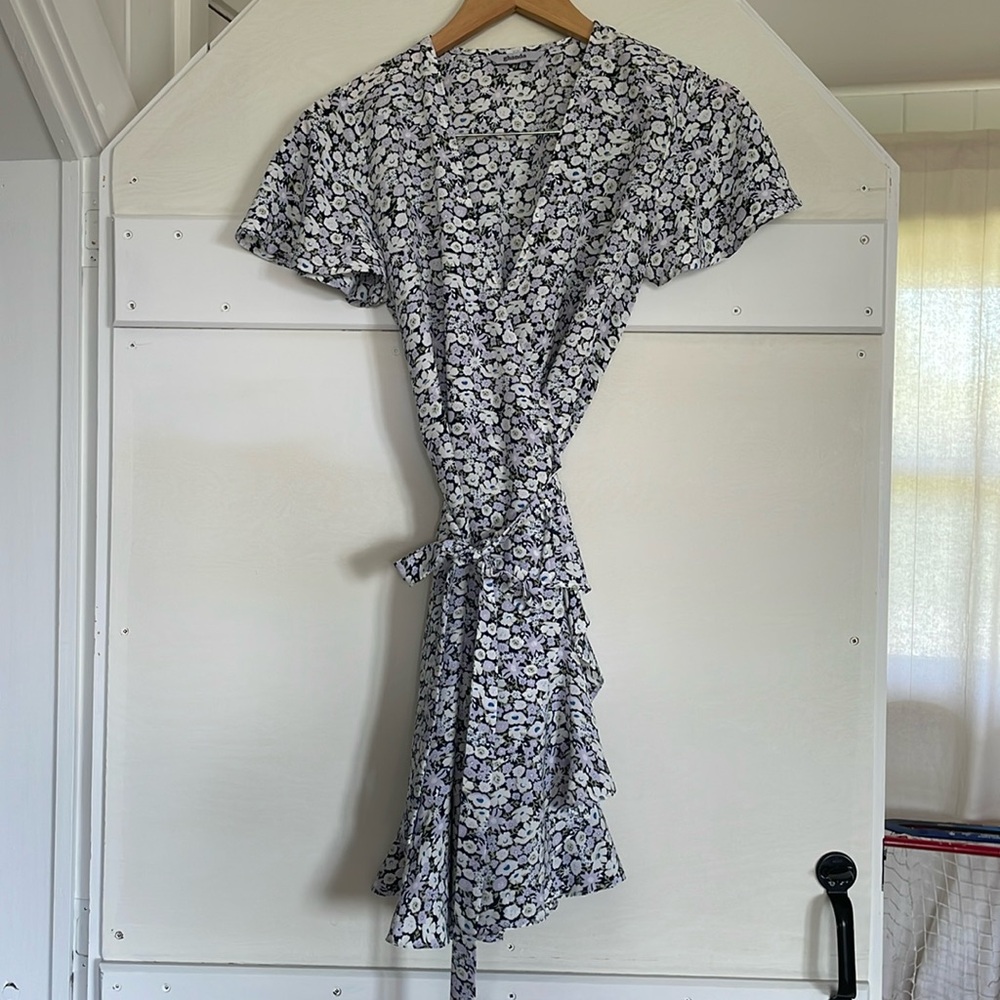 Ghanda wrap dress, Sz S